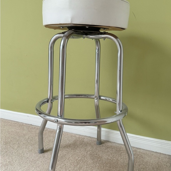 Raptors NBA bar stool / counter stool - Picture 3 of 7